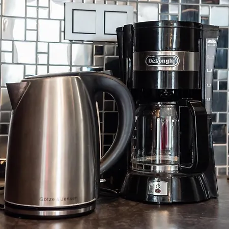 Yellow Soho Factory * Варшава